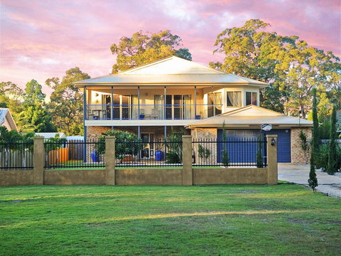 Waterfront At White Patch - Kempsey Accommodation 2