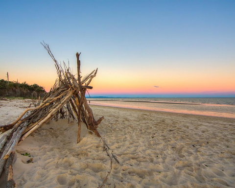Waterfront At White Patch - Kempsey Accommodation 24