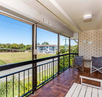 Spacious Unit overlooking Moreton Bay - Boyd St Woorim - Kempsey Accommodation