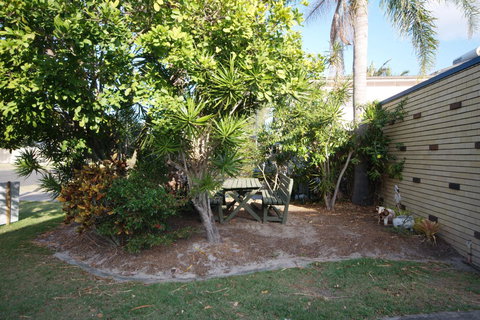 Bird Song - Kempsey Accommodation 1