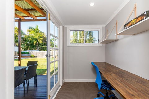 Fabulous Family Destination In Paradise Parade, Bongaree - Kempsey Accommodation 9