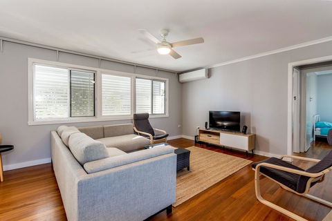 Fabulous Family Destination In Paradise Parade, Bongaree - Kempsey Accommodation 1
