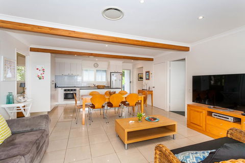 Seychelles Up - Kempsey Accommodation 16