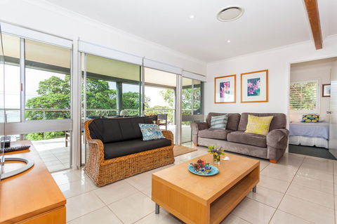 Seychelles Up - Kempsey Accommodation 9