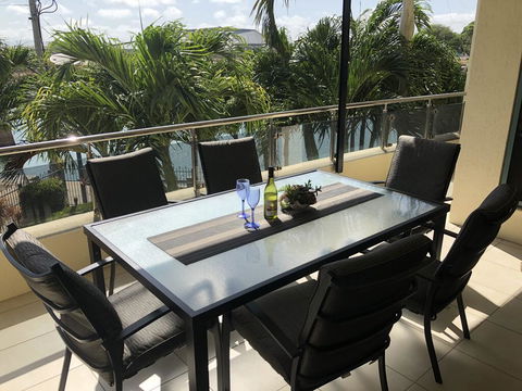 #1 On The Strand - Kempsey Accommodation 1