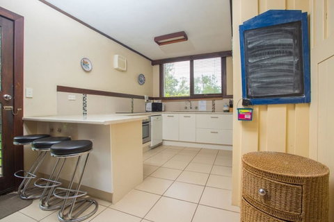 'Banksia 7' Marine Parade - Kempsey Accommodation 1