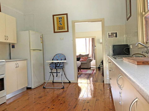 'Daves Place', 27 Rigney St - Holiday House With WIFI, Aircon & Boat Parking - Kempsey Accommodation 2