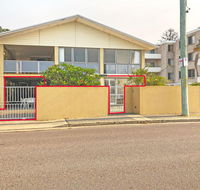 'Mooring One Downstairs' 23 Shoal Bay Rd - Fantastic ground floor duplex with views WIFI and Air Conditioning - Kempsey Accommodation