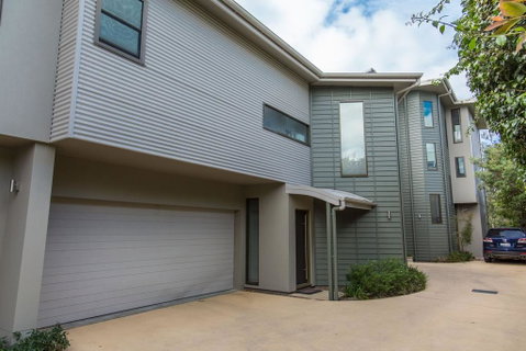 'Rolling Waves 2' On Ocean Drive - Kempsey Accommodation 1