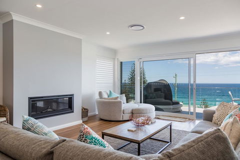 'Salt & Light' Mollymook - Kempsey Accommodation 3