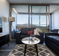 1 Bedroom Apt With Parking Walk to ANU - Kempsey Accommodation