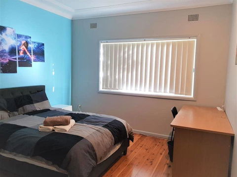 1 Double Quaint Private Room Near Public Bus Transport - SHAREHOUSE - Kempsey Accommodation 0