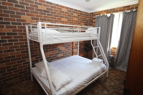 1/2 Brunswick Avenue - Kempsey Accommodation 2