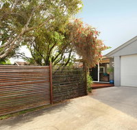 1/882 David Low Way Marcoola - 500 Bond Linen included pet friendly - Kempsey Accommodation