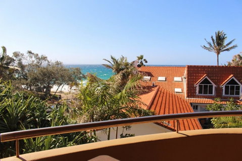 1/9 Marine Parade, Wategos Beach - Beachbound - Kempsey Accommodation 0