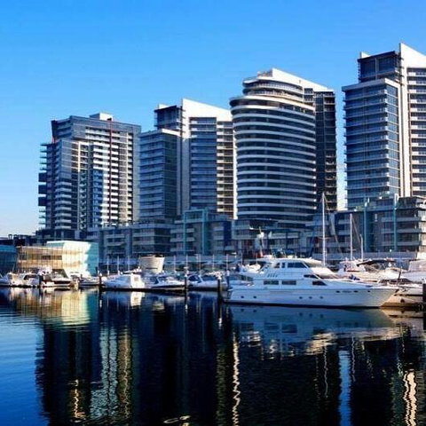 1006PR Docklands 2 Bed Free Wifi # - Kempsey Accommodation 3