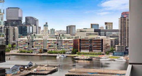 1006PR Docklands 2 Bed Free Wifi # - Kempsey Accommodation 1