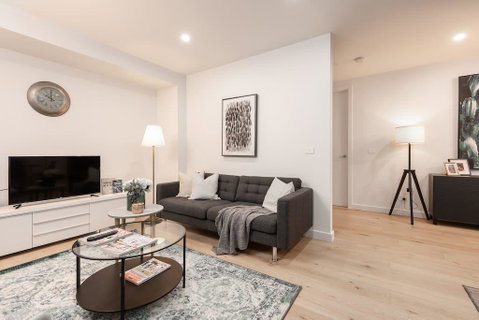 106, Modern Prestige, 3-Storey New Establishment - Kempsey Accommodation 2