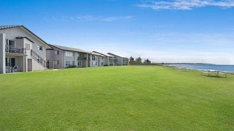 10T Beachfront Apartments - Kempsey Accommodation 1