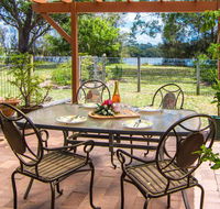 11 Bay Street - waterfront holiday - Kempsey Accommodation