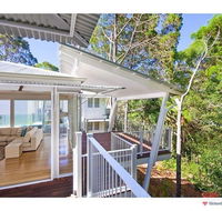 14 Little Cove Road - Kempsey Accommodation