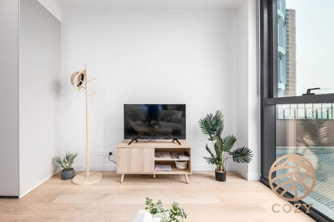 143, Summer Time Freshment In Melbourne Village - Kempsey Accommodation 0
