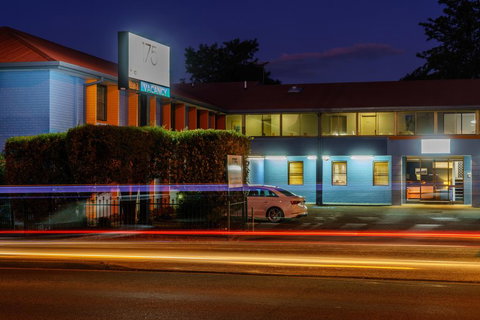 175 One Hotels And Apartments - Kempsey Accommodation 2