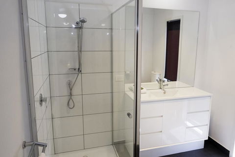 2 Minutes By Bike - Bright, VIC - Kempsey Accommodation 1