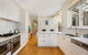 2-Bed House With Patio Near Bars And Restaurants - thumb 3