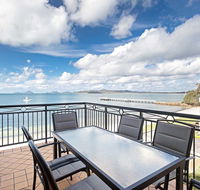 2/137 Soldiers Point Road - luxury unit on the waterfront with aircon and free unlimited Wi Fi - Kempsey Accommodation