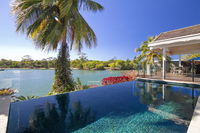 22 Noosa Parade