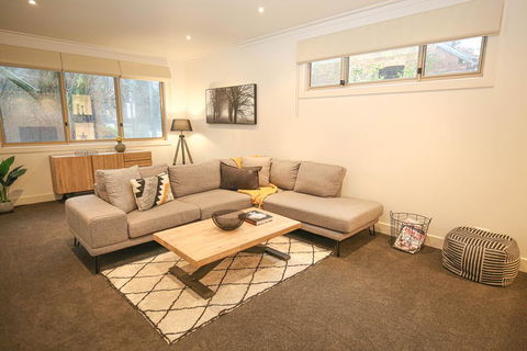 22 Riverside - Kempsey Accommodation 0