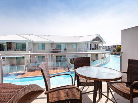 245 'Pacific Blue', 265 Sandy Point Rd - Air Conditioned Unit With Resort Facilities And Linen Supplied - Kempsey Accommodation 0