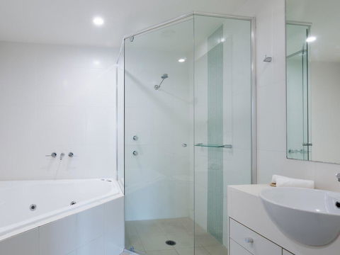 245 'Pacific Blue', 265 Sandy Point Rd - Air Conditioned Unit With Resort Facilities And Linen Supplied - Kempsey Accommodation 3