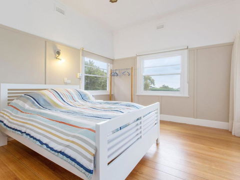 BEACHSIDE GETAWAY DROMANA - Kempsey Accommodation 4