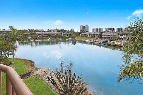 CANAL7-ON THE MOOLOOLABA CANAL! - Kempsey Accommodation 0