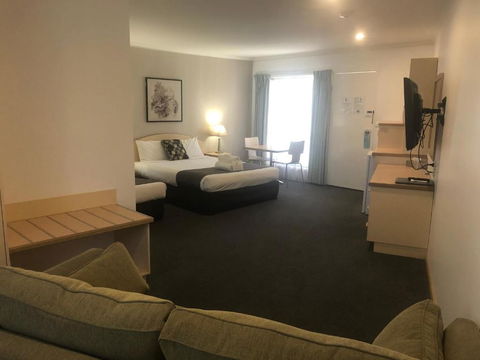 CAPRICORN MOTOR Inn - Kempsey Accommodation 2