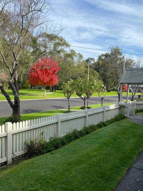 Creek Cottage Bed And Breakfast Traralgon - Kempsey Accommodation 3