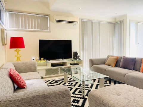 D104 Winston Fresh Fantastic - Kempsey Accommodation 0