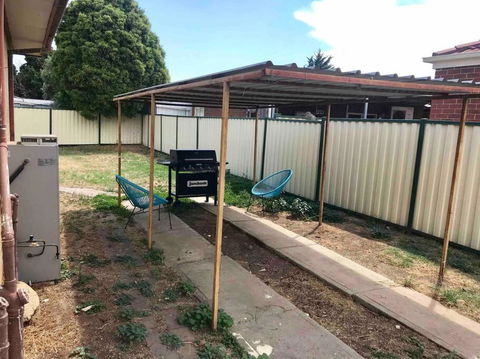 D118 Cawood Family Stay - Kempsey Accommodation 1