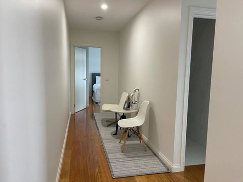 D121 Fabulous Marsh Stay - Kempsey Accommodation 4