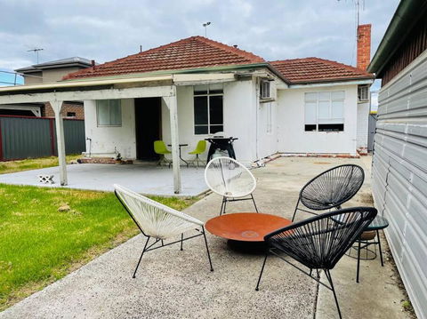 D123 Super Sun Shine Stay - Kempsey Accommodation 0