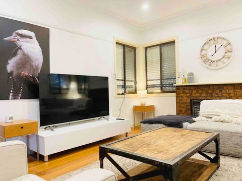 D139 Norfolk Cottage Stay - Kempsey Accommodation 0