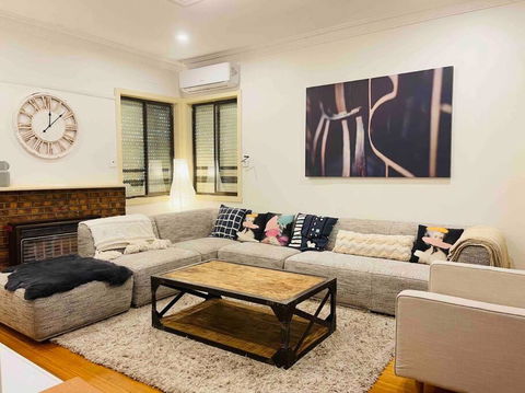 D139 Norfolk Cottage Stay - Kempsey Accommodation 4