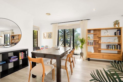Deluxe Family Montpellier Gardens Estate - Burwood - Kempsey Accommodation 3