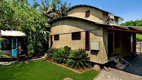 2b Manfred St - The Wave House - Kempsey Accommodation 0