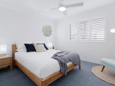 3 'Pelican Sands', 83 Soldiers Point Rd - Stunning Waterfront Unit With Magical Water Views & Air Conditioning - Kempsey Accommodation 3