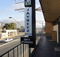 3 BEDROOM APARTMENT ST MARYS - Kempsey Accommodation