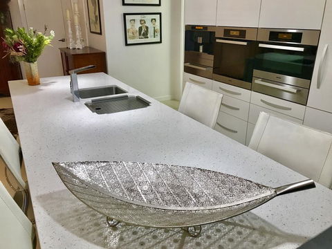 3 Divas Luxury Accommodation - Kempsey Accommodation 0