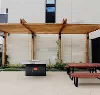 4 free paking 4Bed3Bath Deluxe townhouse - Kempsey Accommodation